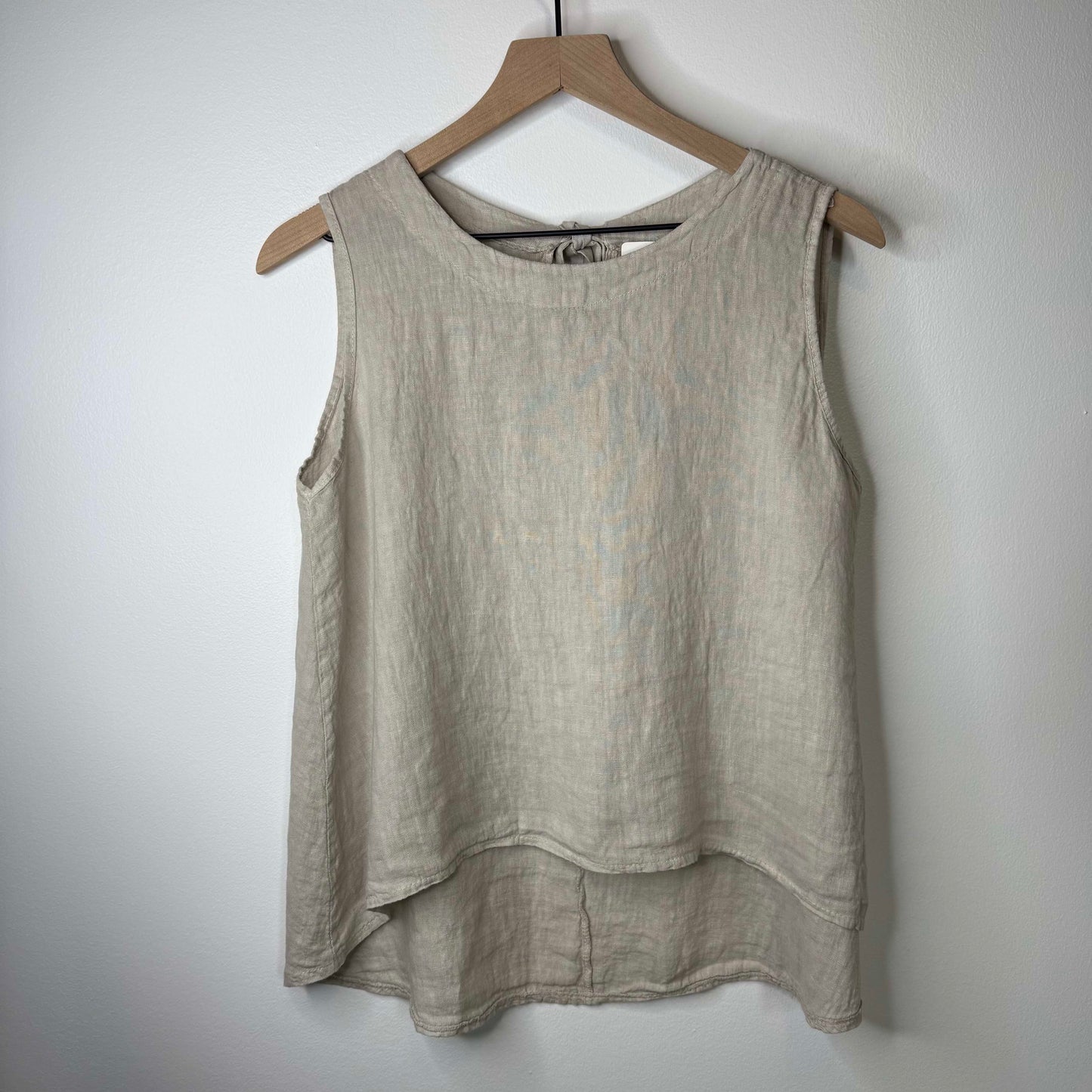 Florence Linen Sleeveless Top with Back Bow