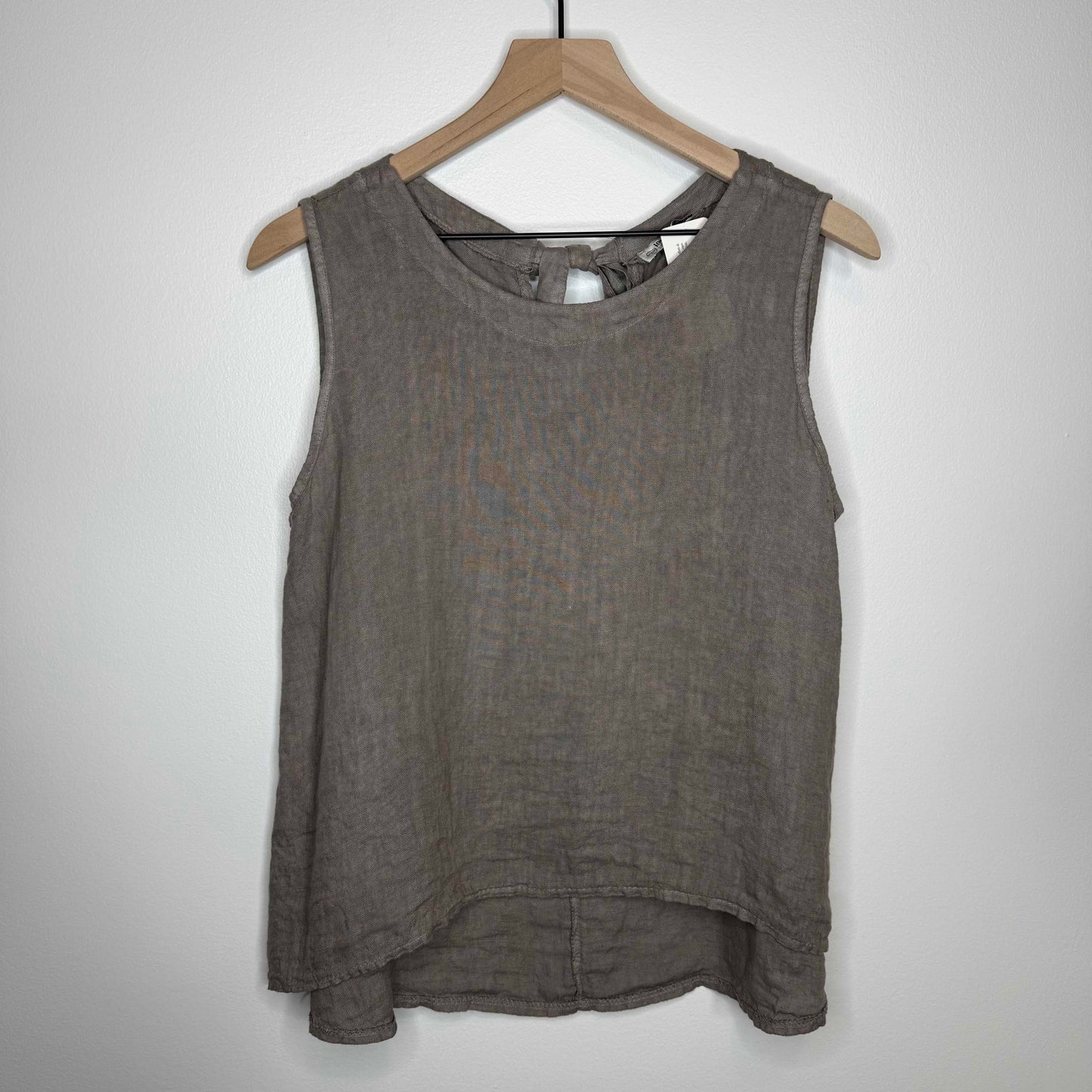 Florence Linen Sleeveless Top with Back Bow