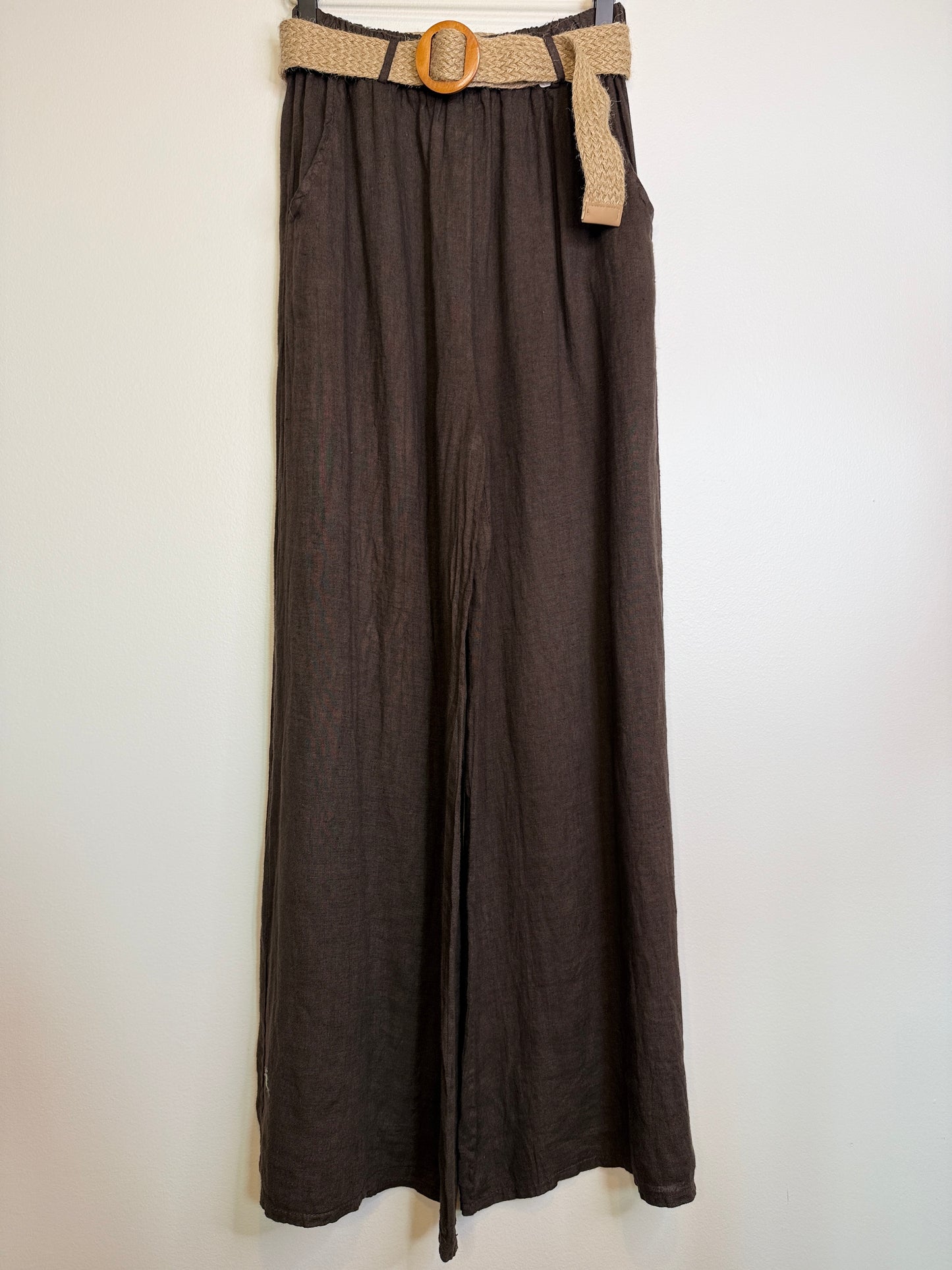 Sasha Linen Pants in Brown with woven straw belt